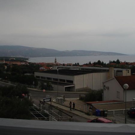 Apartments Villa Angela Krk Town Buitenkant foto