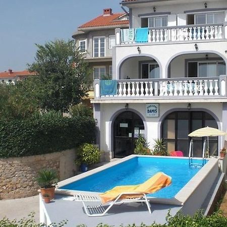 Apartments Villa Angela Krk Town Buitenkant foto