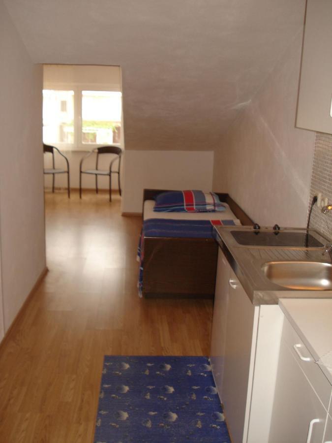 Apartments Villa Angela Krk Town Kamer foto